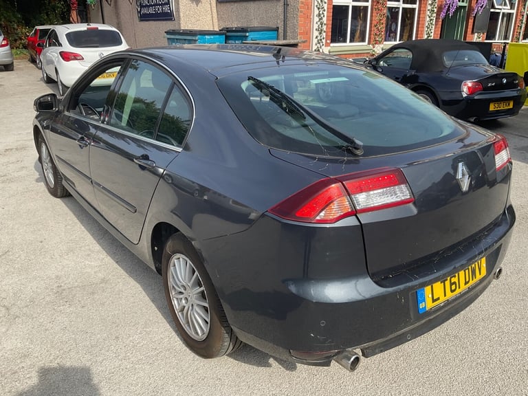 2011 Renault Laguna 2.0 dCi 150 Dynamique TomTom 5dr HATCHBACK Diesel Manual