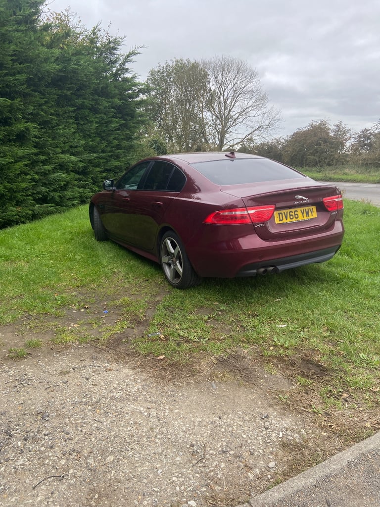 Jaguar, XE, Saloon, 2016, Other, 1999 (cc), 4 doors