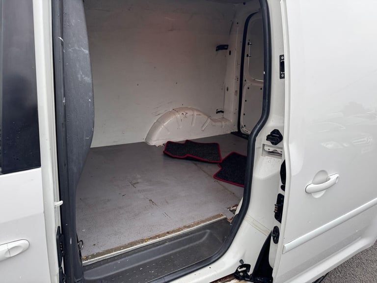 2015 Volkswagen Caddy 1.6 TDI BlueMotion Tech C20 Trendline DSG L1 H1 4dr PANEL VAN Diesel Automatic