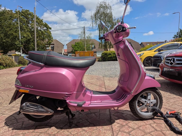 Piaggio, VESPA, 2011, 49 (cc)