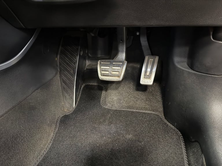 2017 67 AUDI Q2 1.4 TFSI COD S LINE SUV 5DR PETROL S TRONIC EURO 6 (S/S) (150 PS