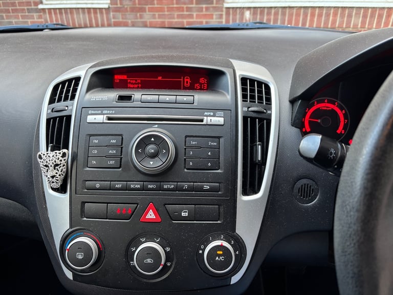Kia, CEED, Estate, 2012, Manual, 1591 (cc), 5 doors