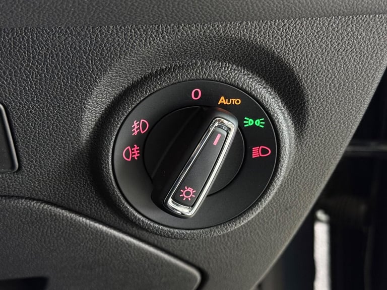 2020 SEAT Leon 1.5 TSI EVO 150 FR [EZ] 5dr HATCHBACK PETROL Manual