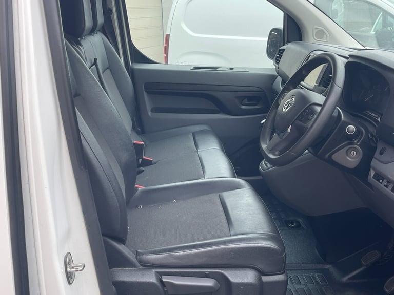 2020 Vauxhall Vivaro 2900 1.5d 100PS Sportive H1 Van PANEL VAN Diesel Manual