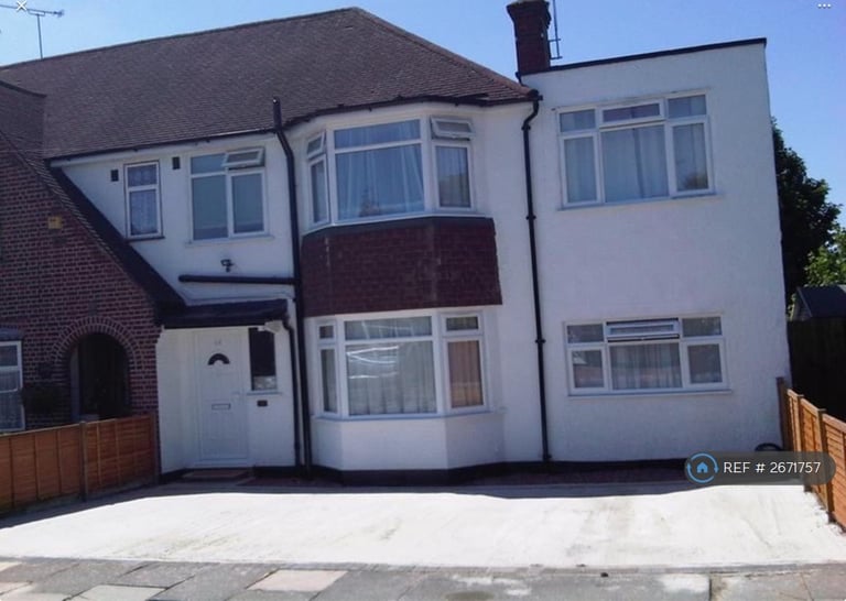 1 bedroom in Drayton Gardens, West Drayton, UB7 (#2671757)