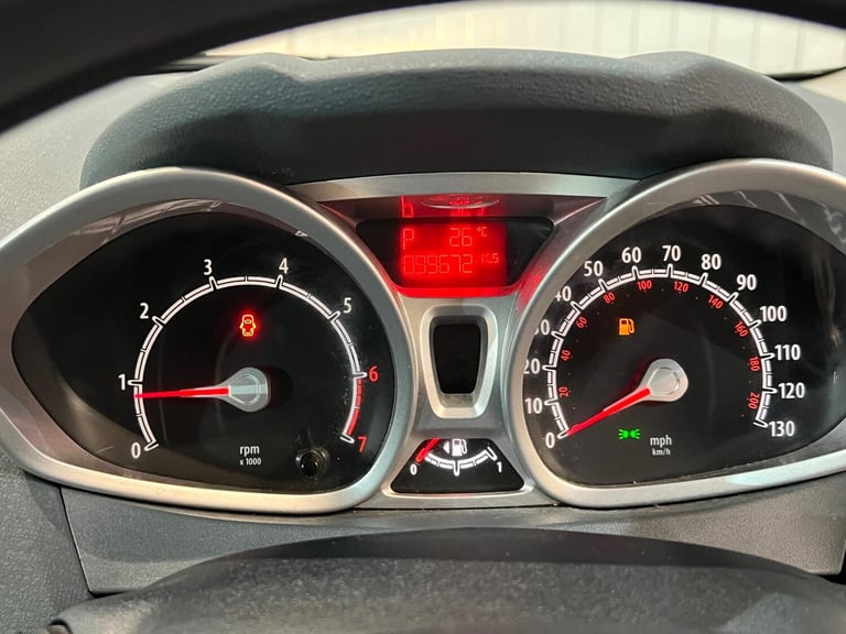 2010 Ford Fiesta 1.4 Zetec 3dr Auto HATCHBACK PETROL Automatic