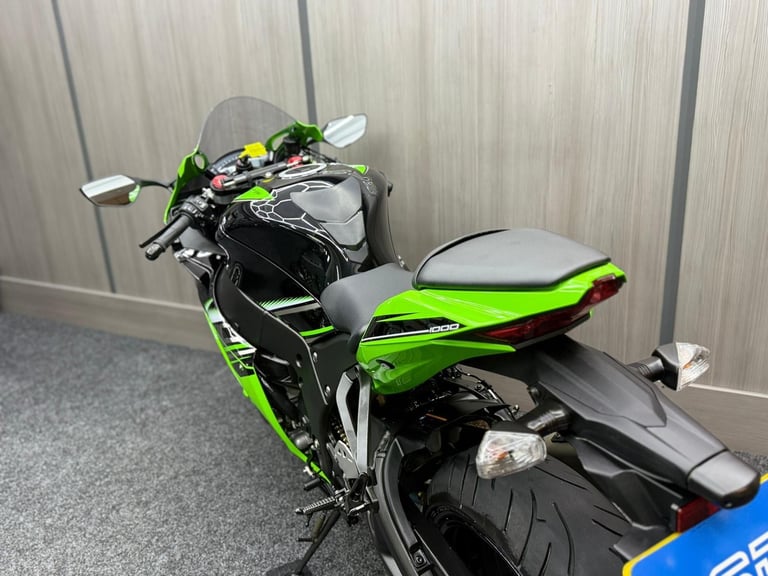 2016 16 Kawasaki Ninja ZX10R 1000 SGFA KRT Edition - SPARK EXHAUST - LOW MILES
