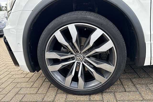 2021 Volkswagen Tiguan Allspace 1.5 TSI EVO R-Line Tech 5dr DSG + SPACE SAVER SPARE + WINTER PACK...