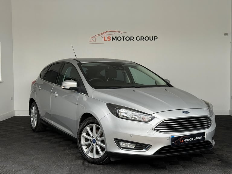 2016 Ford Focus 1.0T EcoBoost Titanium Euro 6 (s/s) 5dr HATCHBACK Petrol Manual