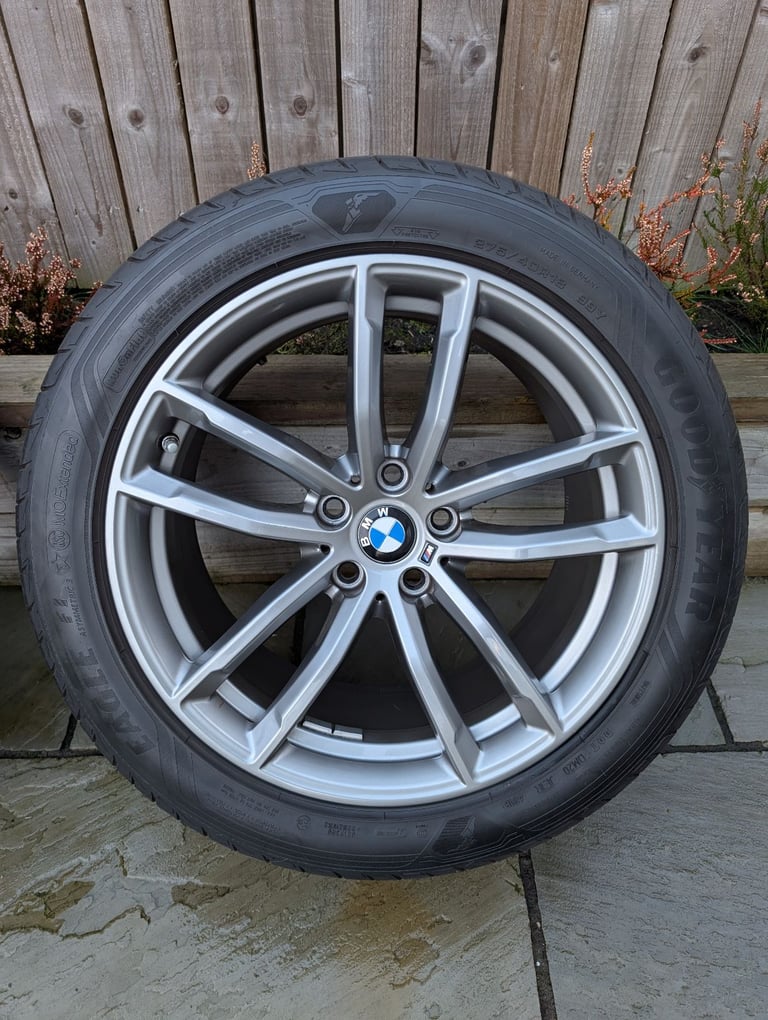 Genuine BMW 18 inch Alloy Wheels G30 G31
