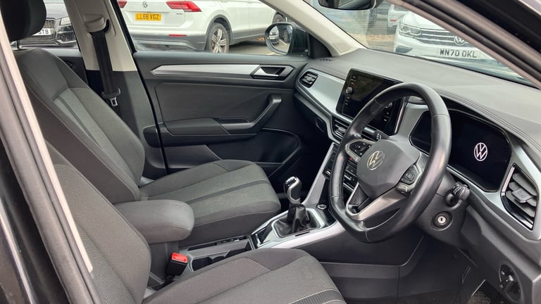 2022 Volkswagen T-Roc 1.0 TSI Life 5dr Petrol Hatchback Hatchback Petrol Manual