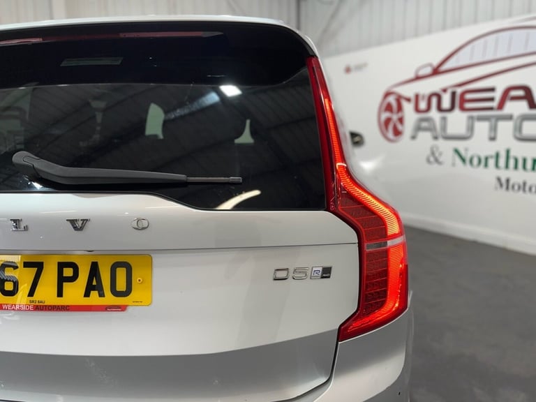 2017 Volvo XC90 2.0 D5 PowerPulse R-Design SUV 5dr Diesel Auto 4WD Euro 6 (s/s) (235 ps) ESTATE D...