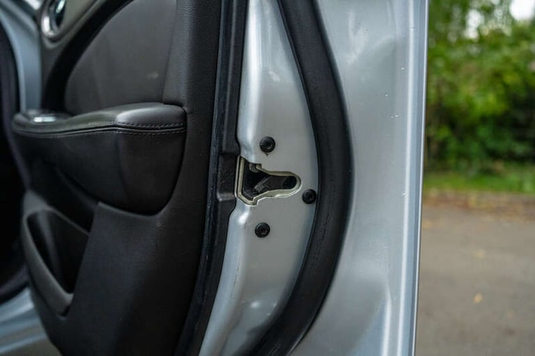 2007 Jaguar XJ XJ 2.7 TDVi Sovereign 4dr Auto SALOON DIESEL Automatic