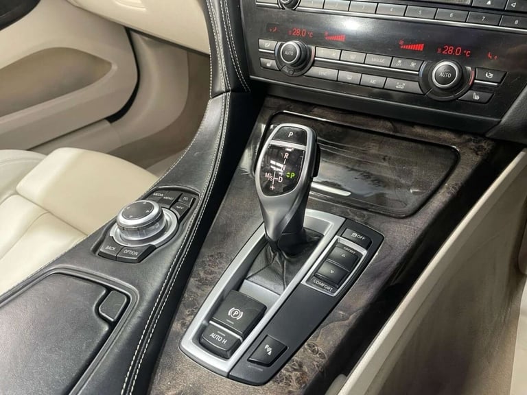 2013 BMW 6 Series 3.0 640d M Sport Convertible 2dr Diesel Auto Euro 5 (s/s) (313 ps) M SPORT  Con...