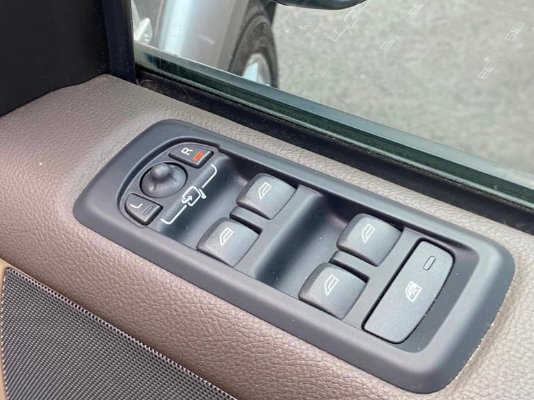 2012 LAND ROVER DISCOVER 4 HSE 3.0 SDV6 AUTOMATIC 4X4 + 7 SEATER + FACELIFT