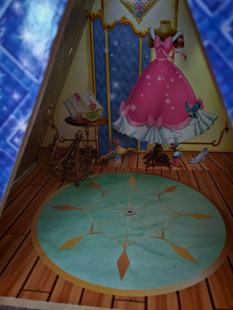 Disneys doll house 