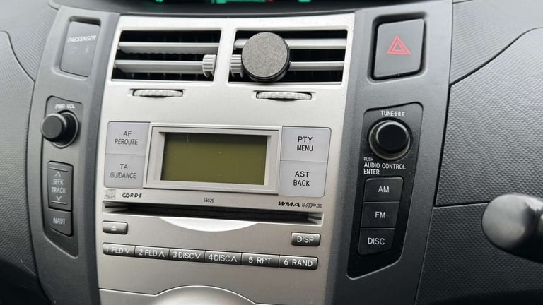 2006 Toyota Yaris 1.0 Yaris T3 3dr Hatchback Petrol Manual