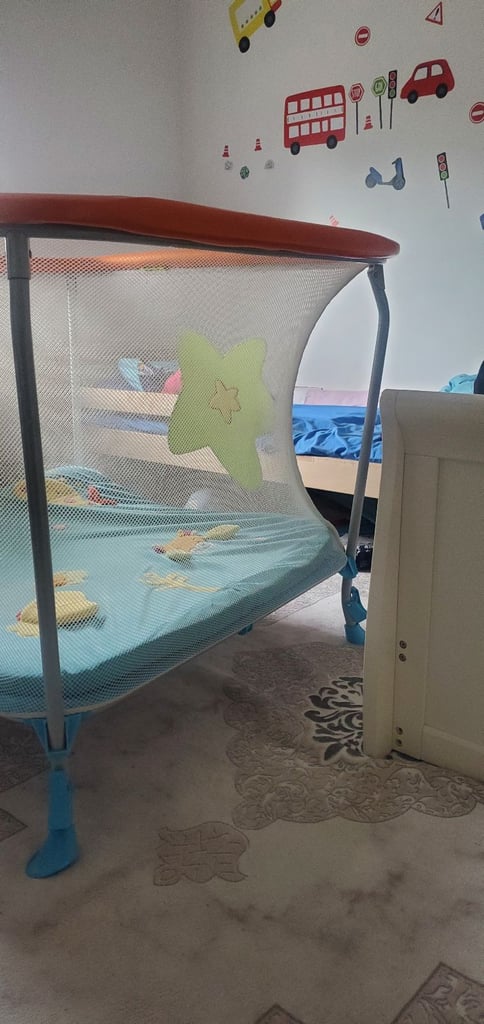 Baby box 