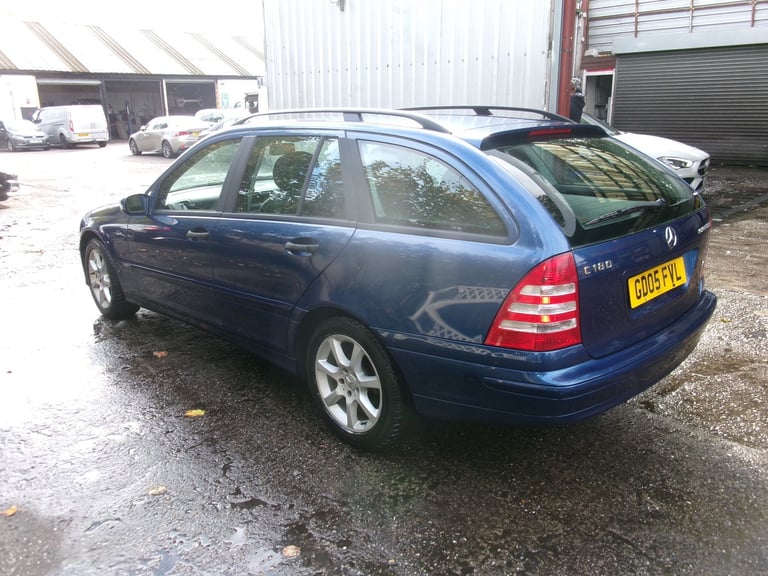 Mercedes-Benz C Class 1.8 C180 Kompressor Classic SE 5dr 2005 (05 reg) Manual, Petrol, cheap car