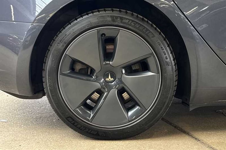 2021 Tesla Model 3 Long Range AWD 4dr Auto SALOON ELECTRIC Automatic