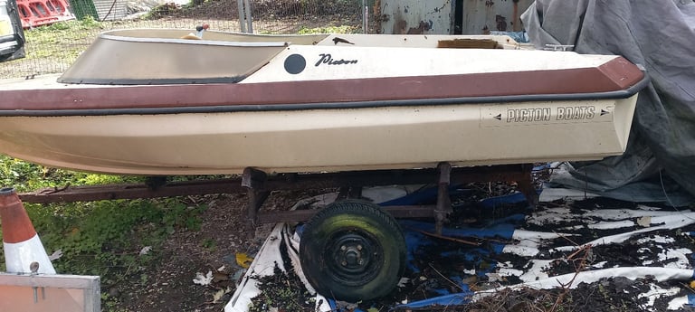 Picton speed boat and trailer (no engine)