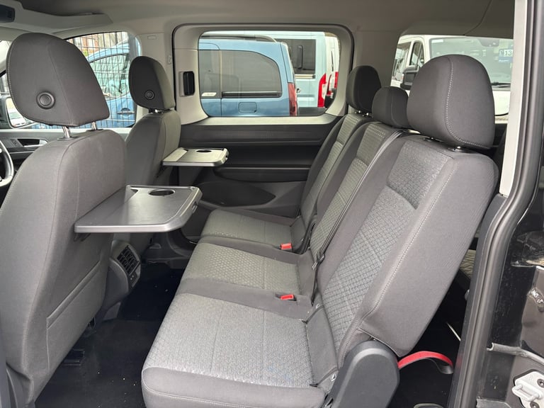 2022 Ford Tourneo Connect 2.0 EcoBlue Titanium 5dr [7 seat] MPV Diesel Manual