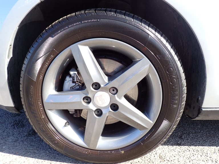 2014 SEAT Altea XL 2.0 TDI CR I TECH MPV 5dr Diesel Manual Euro 5 (140 ps)