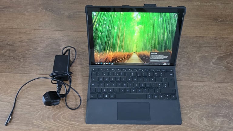 image for Microsoft Surface Pro 6 touchscreen 2 in 1 tablet laptop Intel Quad core i7 8th gen with a keyboard
