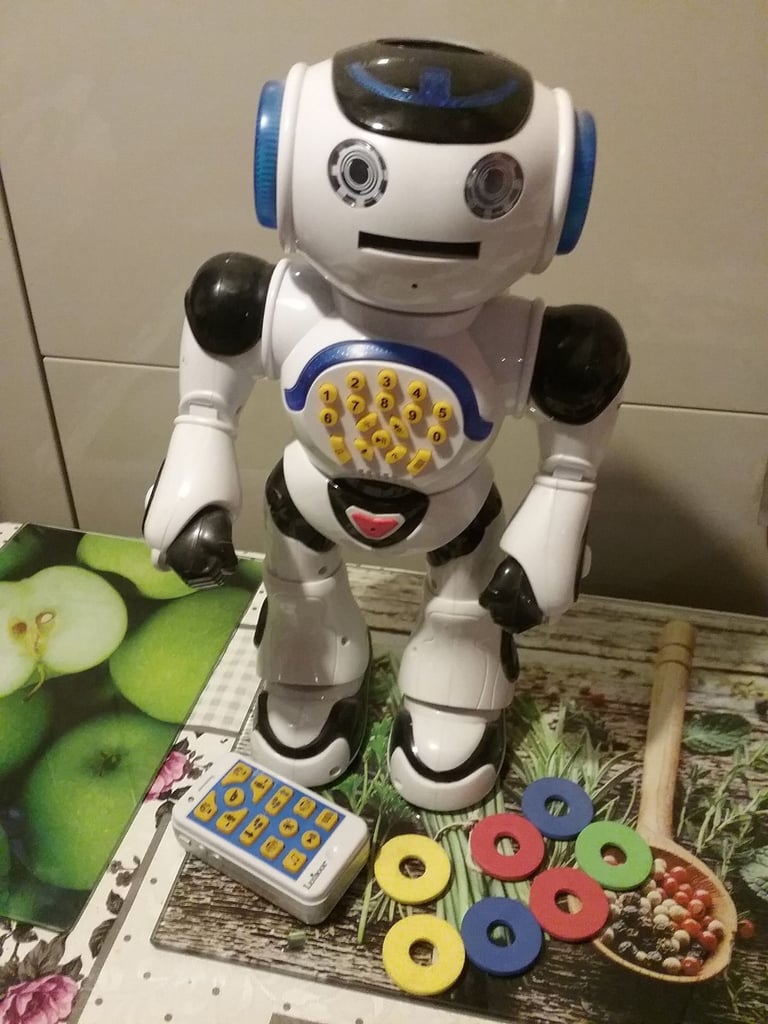 LEXIBOOK Powerman-Remote Control Walking Talking Toy Robot