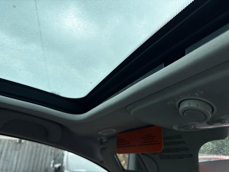 2007 Renault Clio 1.4 16v Dynamique S 3dr HATCHBACK Petrol Manual