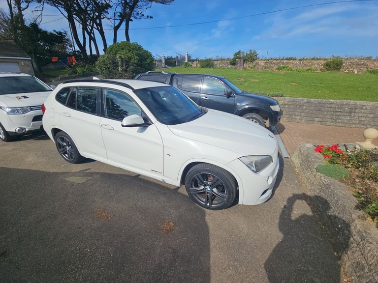 LOW MILAGE....BMW, X1, 2013, Semi-Auto, 1995 (cc), 5 doors