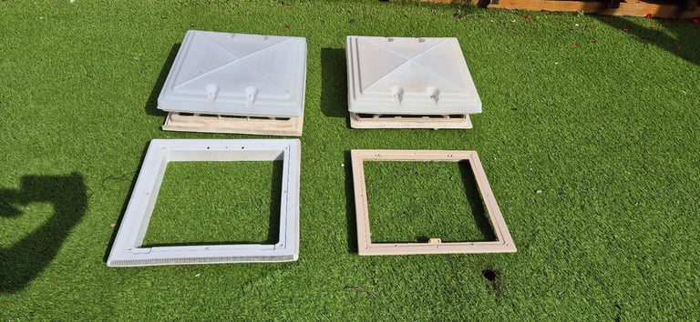 Skylights for camper caravan motorhome boat 400x400 and 280x280mm.