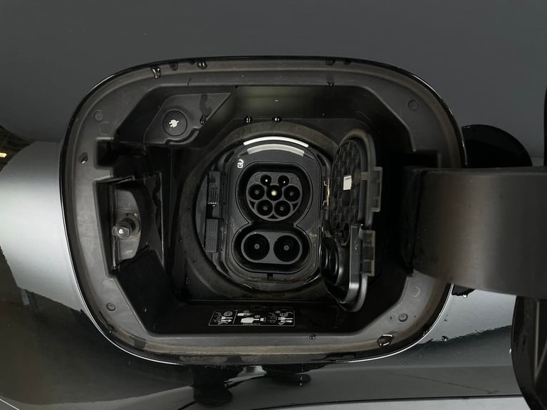 2022 Mercedes-Benz EQA EQA 250 66.5kWh AMG Line SUV 5dr Electric Auto (190 ps) - HEATED SEATS - W...