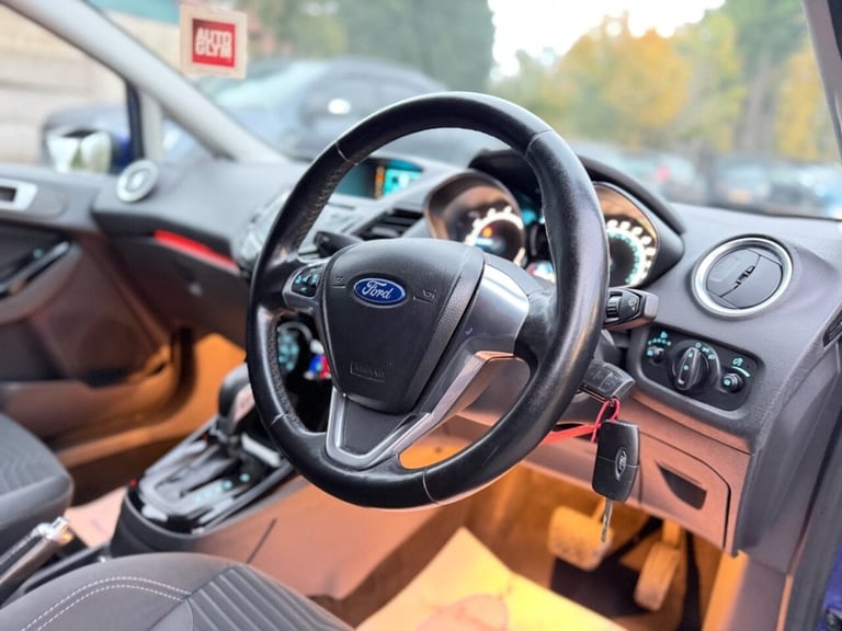 2014 Ford Fiesta 1.0 EcoBoost Zetec 5dr Powershift HATCHBACK PETROL Automatic