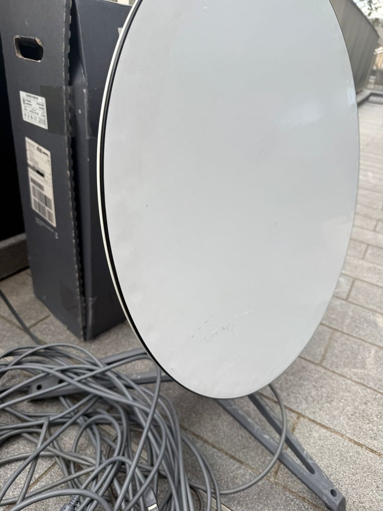 Starlink UTA-211 Internet Satellite Dish Complete Kit – RRP £493