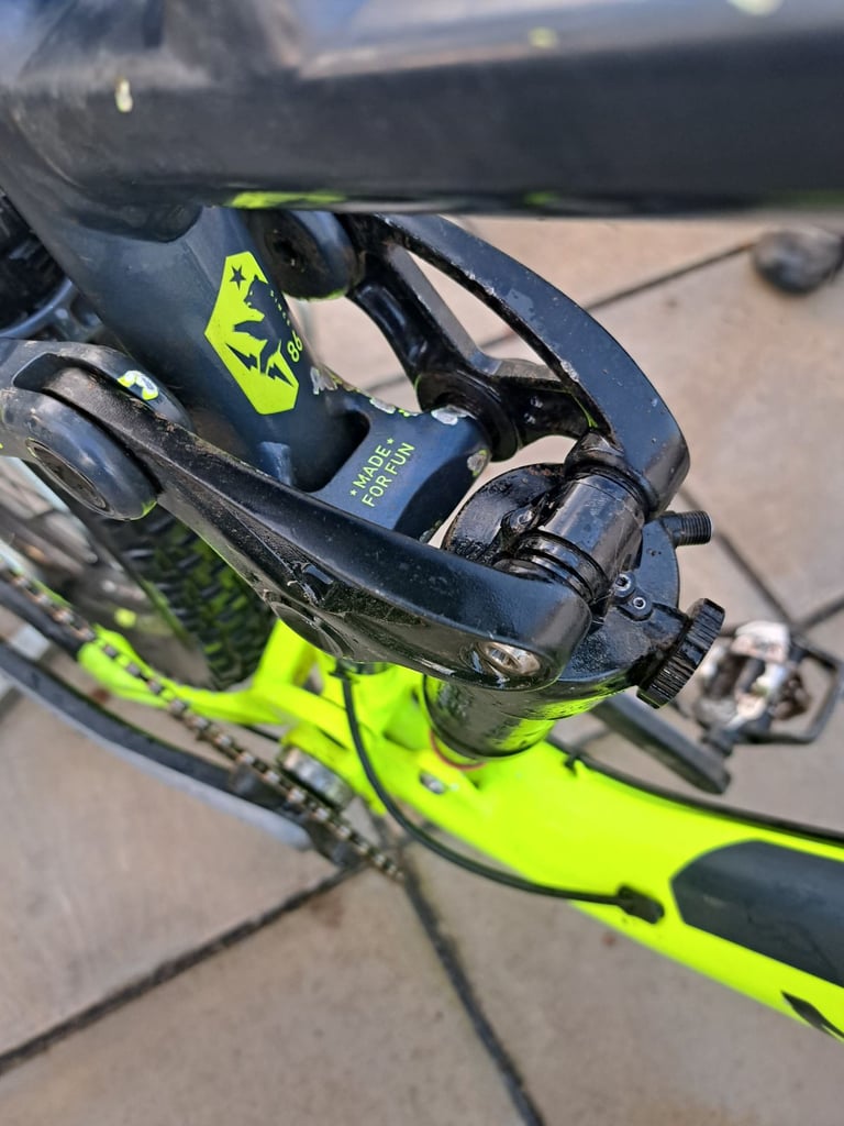 Marin rift zone 2 full suspension mountain bike 