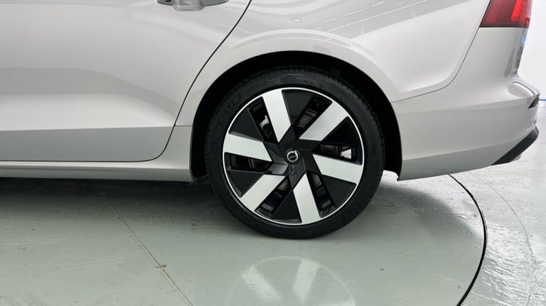 2025 Volvo V60 Plus, T6 AWD Plug-in hybrid, Electric/Petrol, Dark Estate Petrol Parallel PHEV Aut...