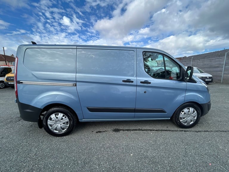 2018 Ford Transit Custom 2.0 TDCi 130ps Low Roof Van PANEL VAN Diesel Manual