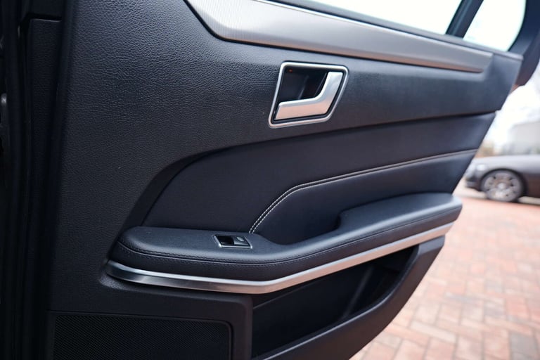 2015 Mercedes-Benz E Class 2.1 E220 AMG Line Bluetec Auto 4dr Saloon Diesel Automatic