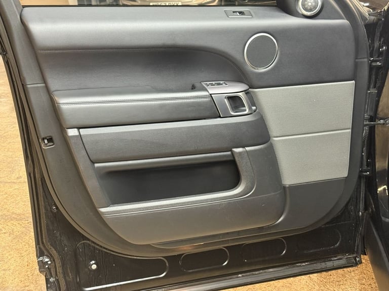 2015 Land Rover Range Rover Sport 3.0 SD V6 HSE SUV 5dr Diesel Auto 4WD Euro 6 (s/s) (306 ps) EST...