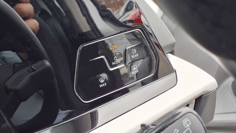 2023 Volkswagen Golf 1.5 TSI 150 Life 5dr HATCHBACK PETROL Manual