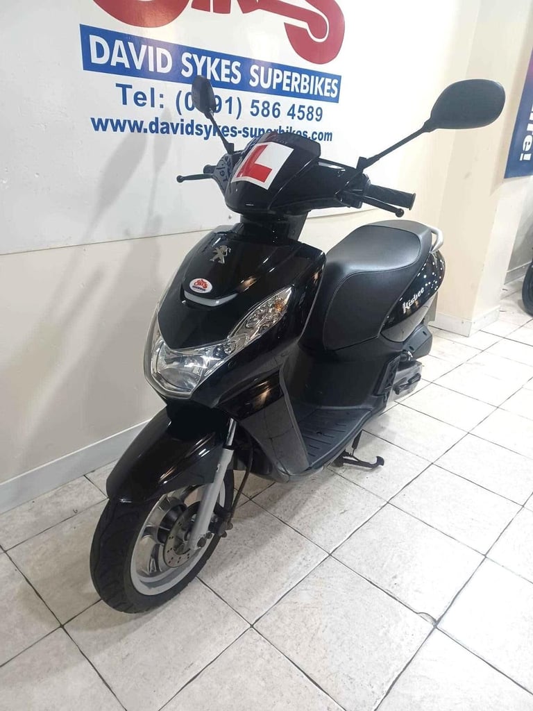 Peugeot Kisbee 50CC SCOOTER   72-REG 10140KLM  IDEAL 16YRS  £1599.OTR