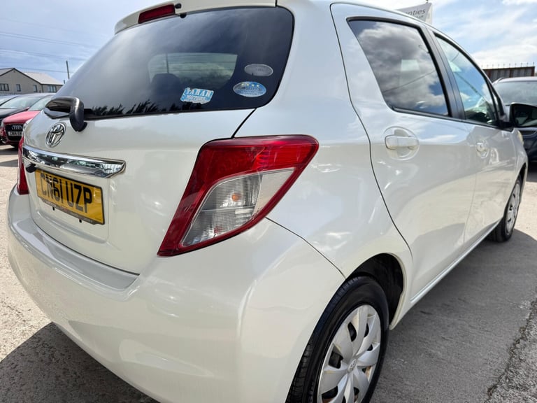 2025 Toyota Vitz YARIS 1.0 VVT-i ACTIVE Hatchback PETROL Automatic
