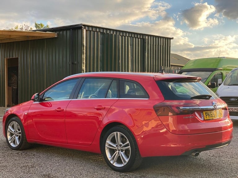 2015 Vauxhall Insignia 2.0 CDTi Design Nav Sports Tourer Auto Euro 6 5dr Estate Diesel Automatic