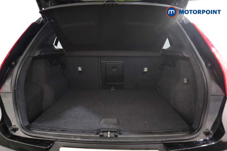 2021 Volvo XC40 1.5 T3 [163] R DESIGN 5dr SUV Petrol Manual