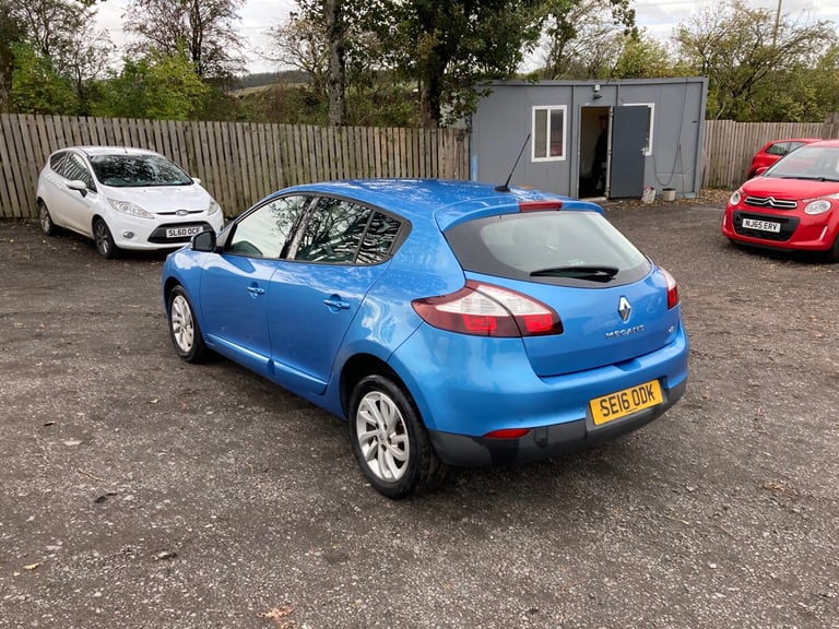 2016 Renault Megane 1.5 dCi Dynamique Nav 5dr HATCHBACK Diesel Manual