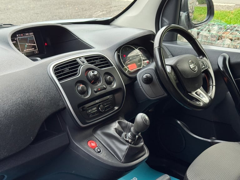 2021 Nissan NV250 1.5 dCi Tekna L1 Euro 6 4dr PANEL VAN Diesel Manual