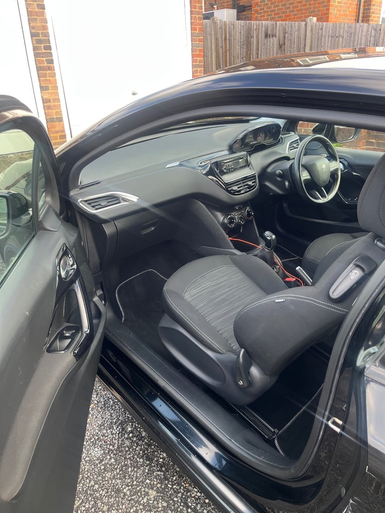 2013 Peugeot 208 1.2 VTi Access+ – 40k Miles – New MOT – £35 Tax – Reliable & Cheap Runaround