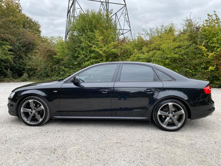 2013 Audi A4 2.0 TDI Black Edition Multitronic Euro 5 (s/s) 4dr SALOON Diesel Automatic