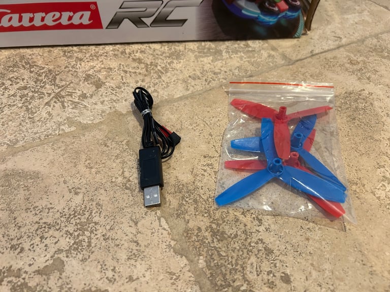 Mario Carrera RC copter